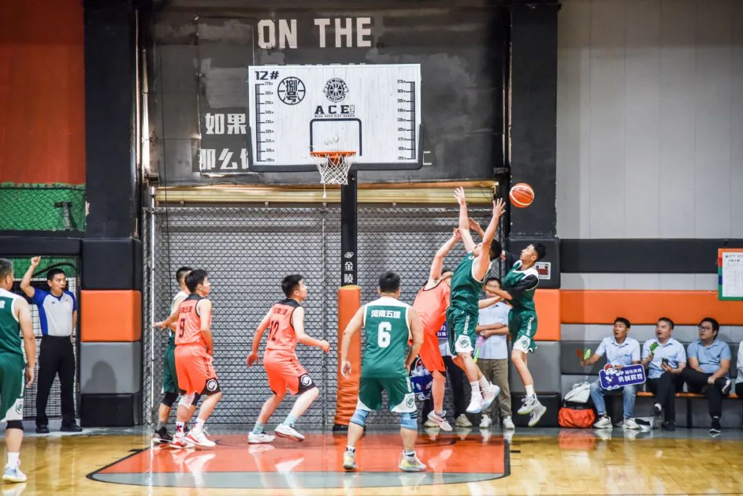 70年丨以篮球之名 书热血华章 集团公司《向上吧 五建》2023年职工篮球比赛圆满闭幕(图26) 图片